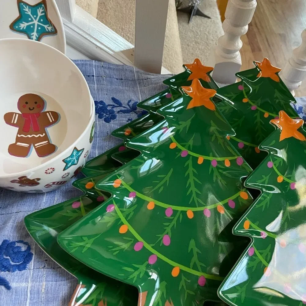 Target Gingerbread and Christmas Tree Cookie Plates Lot of 12!